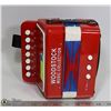 Image 1 : VINTAGE WOODSTOCK WORKING ACCORDIAN
