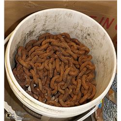 PAIL OF LOGGING CHAIN