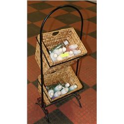 2 BASKET DISPLAY WITH AVON BUBBLE BATH