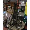 Image 1 : LARGE METAL CHANDELIER WITHOUT LEN OR GLASS