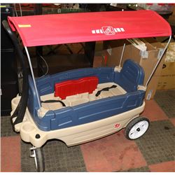 STEP 2 WAGON WITH COVER