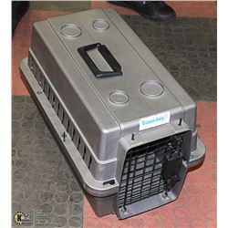 SMALL  ANIMAL PET KENNEL