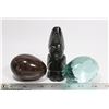 Image 1 : CRYSTAL AND STONE EGGS ONYX FIGURE LOT