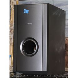 PIONEER SUBWOOFER
