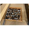 Image 1 : TRACK BAR WITH 32 POT LIGHTS AND BOX 8' ASSORTED FLORESCENT TUBES
