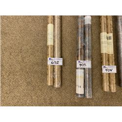 2 ROLLS OF WALL PAPER
