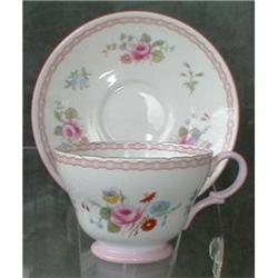 SHELLEY Cup & Saucer ROSE & Red DAISY Vintage #1057193