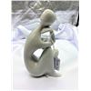 Image 2 : Royal  Dux Figurine 5.75" H
