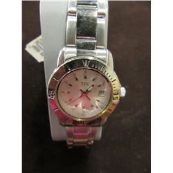 ESTATE (NEW):  LADIES TFX SILVER LINK BAND/ROUND FACE WATCH (MSRP $65.00)