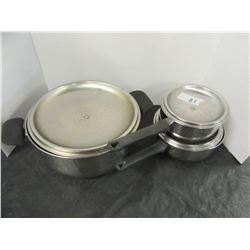 ESTATE:  SET OF 3 LAGOSTINA POTS WITH LIDS