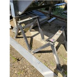 PAIR OF METAL SAWHORSE STANDS