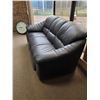 Image 2 : 3 SEATER BLACK LEATHER SOFA