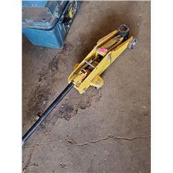 POWERFIST 2 TON FLOOR JACK