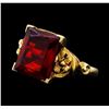 Image 2 : 10KT Yellow Gold Ladies Orangy-Red Emerald Cut Crystal Ring