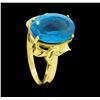 Image 4 : 14KT Yellow Gold Ladies 7.00 ctw Blue Topaz Ring