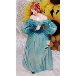 Goebel Fashion Parade Demure Elegance Figurine #1074974