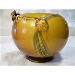 1935 Roseville Pinecone #261 Vase #1075170