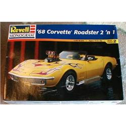 REVELL Chevy Corvette 1968 Roadster LOW PRICE! #1075402