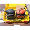 Image 3 : 2 Palm Sander (Working), Tobmate and Black and Decker Plus Sandpaper