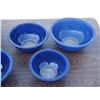 Image 2 : Pyrex Mixing Bowls, plus Decorative Items