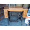 Image 9 : Singer Sewing Machine with Cabinet