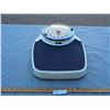 Image 1 : Taylor Professional Bathroom Scale