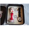 Image 2 : Betty Boop Limited Edition Watch Figurine and Tin