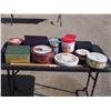 Image 1 : 12 Collector Tins