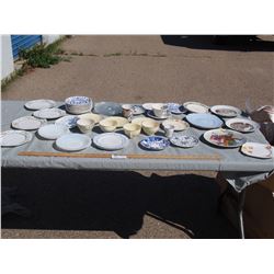 Lot of Vintage Dishware