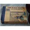 Image 3 : Lowe All Plastic Travel Set