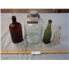 Image 1 : 4 Vintage Glass Bottles