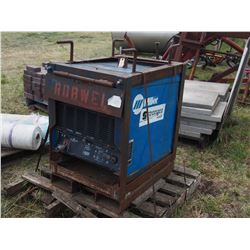 Miller Gold Star 302 CC/DC Welder
