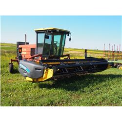New Holland  2550 Self Propelled Haybine w/2014 18 ft Header