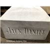 Image 7 : Jack Daniels Life Size Figure 193 cm