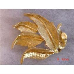SMART CREATIONS INC Gold Brooch #1086534