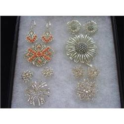 Lot  SARAH COVENTRY Sets Brooches and Earrings #1086746