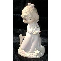 1985 PRECIOUS MOMENTS THE VOICE OF SPRING FIRST#1088942
