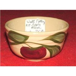 WATT POTTERY #04 THREE LEAF APPLE RIBBED #1088954
