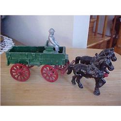 Toy, cast iron farm wagon; 2 horse team mar #1089379