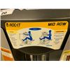 Image 2 : HOIST ROC-IT SPECIALIZED COMMERCIAL MID ROW MACHINE