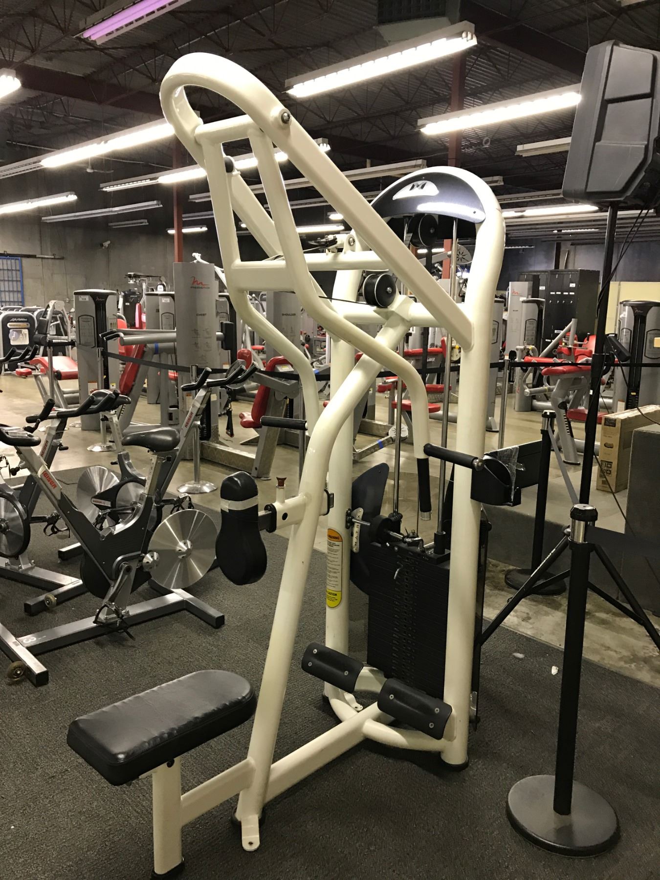 WHITE MATRIX PEC / DEC FLY EXERCISE MACHINE