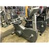 Image 2 : LIFE FITNESS 95RI COMMERCIAL RECUMBENT EXERCISE BIKE