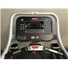 Image 3 : STAR TRAC COMMERCIAL GRADE INCLINE TREADMILL 120V/20A POWER