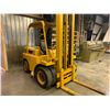 Image 1 : YELLOW 1965 HYSTER MODEL FGD-505 5000LB GAS FORKLIFT STANDARD TRANSMISSION, SERIAL # E-1842-151,