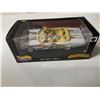 Image 1 : Hot Wheels Lowrider 1:18 scale in box