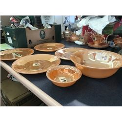 FIRE KING PEACH 4 PLATES + 2 BOWLS