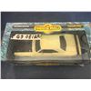 Image 2 : 1969 SUPER BEE 1/18" SCALE IN BOX