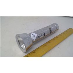 1962 PENNCRAFT U.S.A. ALL STEEL AND GLASS FLASHLIGHT, WORKS. LENGTH 7 1/2"