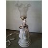 Image 1 : GIRL LAMP - WORKING