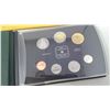 Image 2 : 2000 SPECIMEN SET. 7-COIN SET IN CASE AND BOX OF ISSUE.